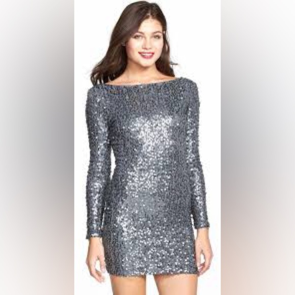 Dress‎ the Population Lola Long Sleeve Sequin Dress